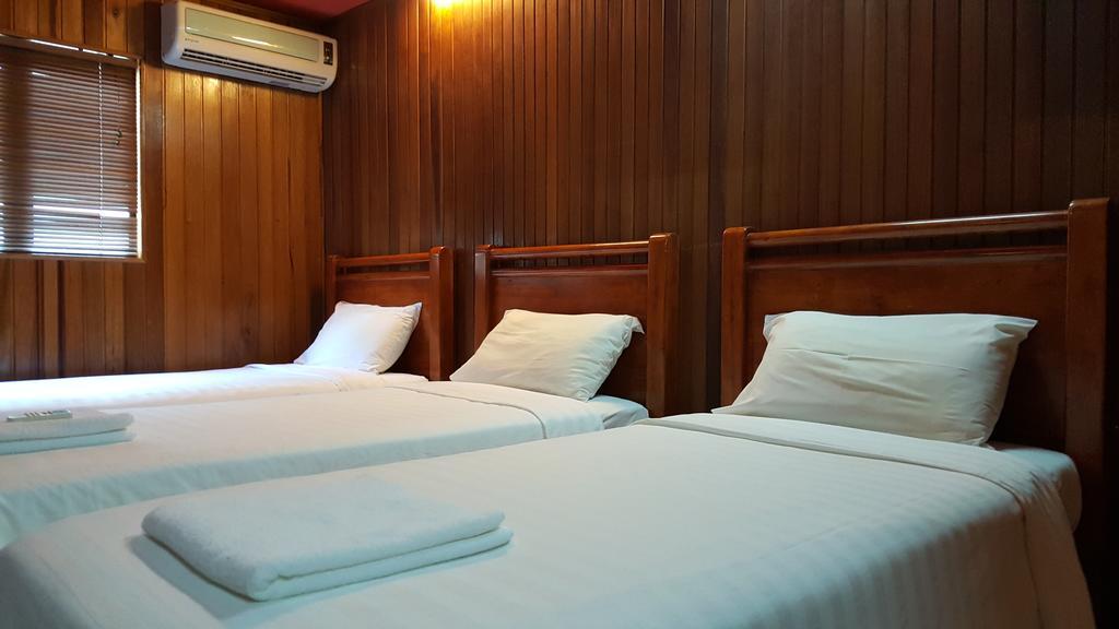 Rainforest Bed & Breakfast Kuala Lumpur Exterior photo