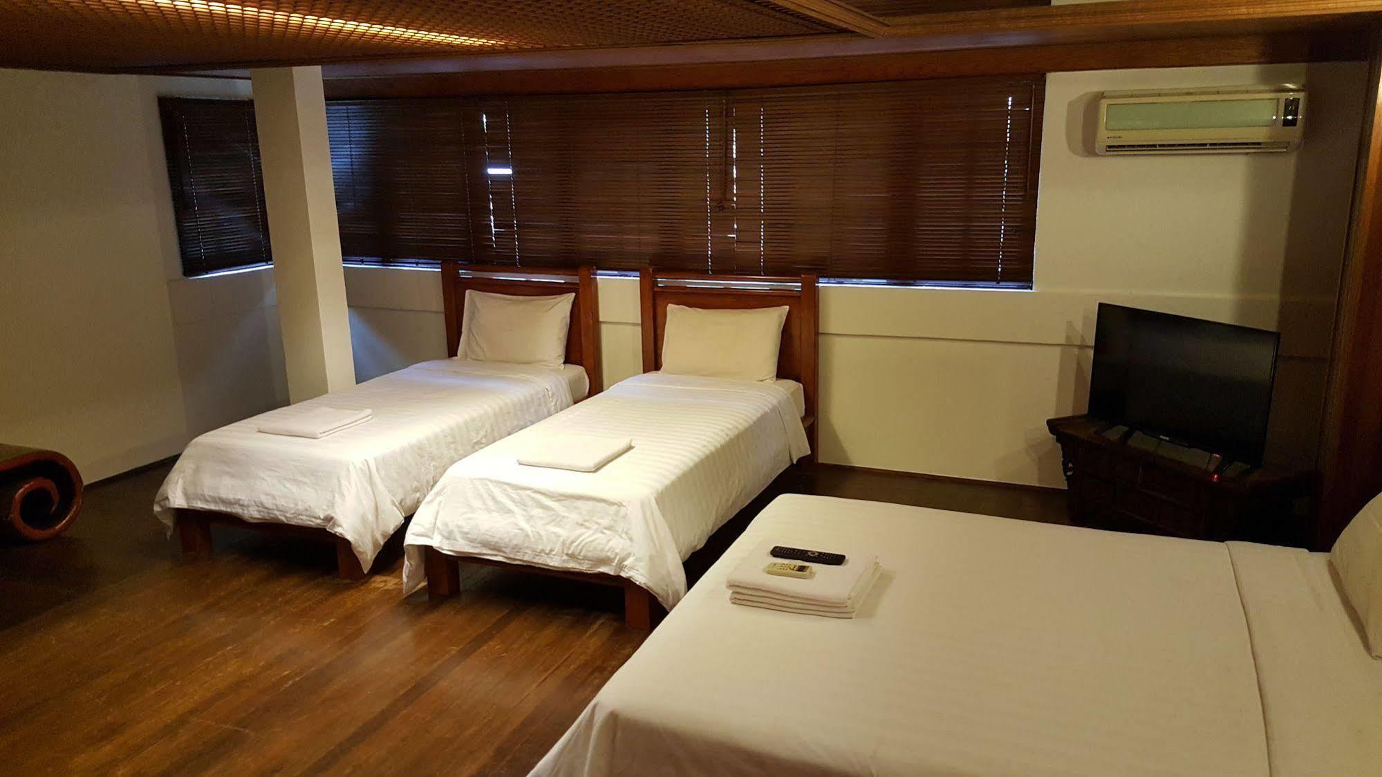 Rainforest Bed & Breakfast Kuala Lumpur Exterior photo